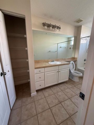 9901 Baywinds Boulevard 3107, West Palm Beach, FL 33411