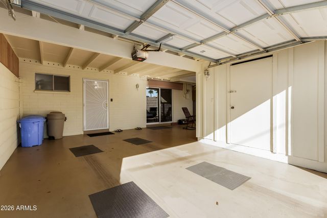 10409 W PEORIA Avenue, Sun City, AZ 85351