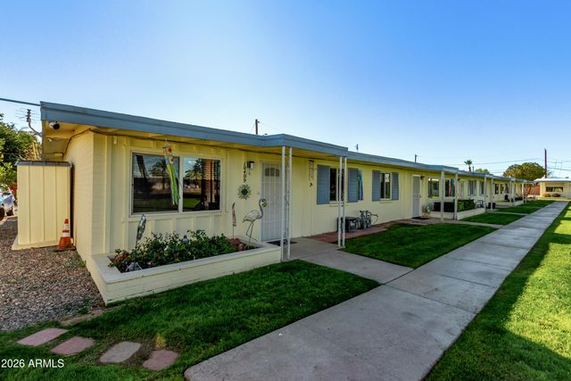 10409 W PEORIA Avenue, Sun City, AZ 85351