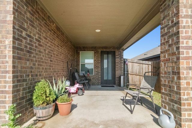 2928 Roper Street, Royse City, TX 75189