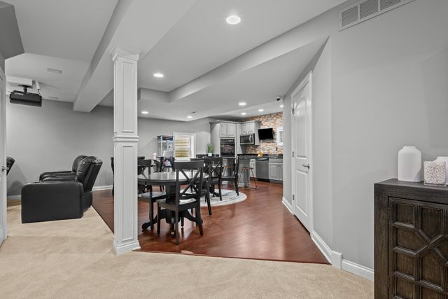 26105 Whispering Woods Circle, Plainfield, IL 60585
