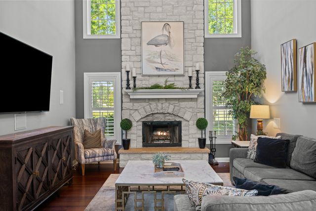 26105 Whispering Woods Circle, Plainfield, IL 60585