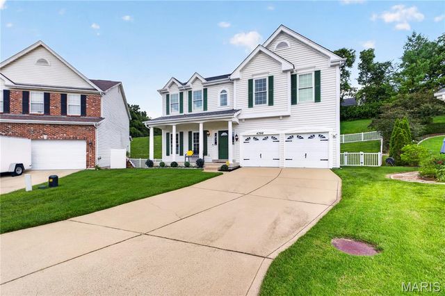 4396 Hawkins Glen Way, St Louis, MO 63129