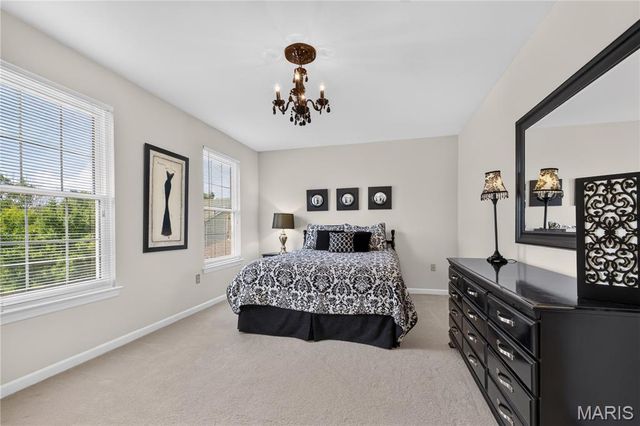 4396 Hawkins Glen Way, St Louis, MO 63129