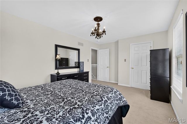4396 Hawkins Glen Way, St Louis, MO 63129