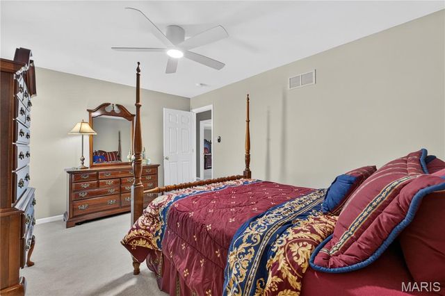 4396 Hawkins Glen Way, St Louis, MO 63129