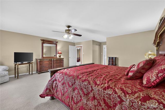 4396 Hawkins Glen Way, St Louis, MO 63129