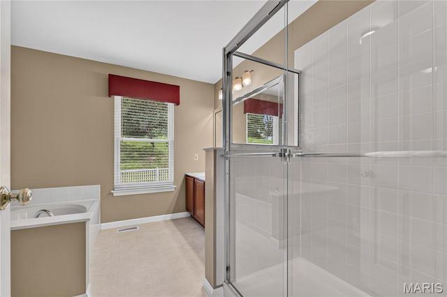 4396 Hawkins Glen Way, St Louis, MO 63129