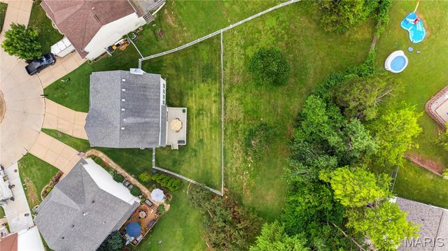 4396 Hawkins Glen Way, St Louis, MO 63129