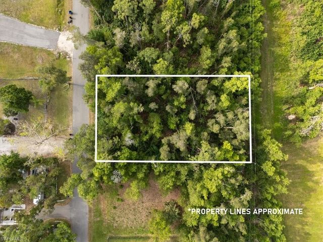 19826 Bristol RD, Fort Myers, FL 33908