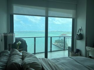 460 NE 28th St 902, Miami, FL 33137