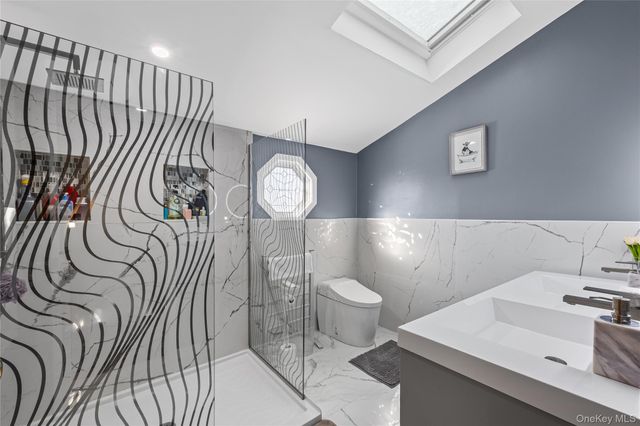 43 Wildflower Lane, Wantagh, NY 11793