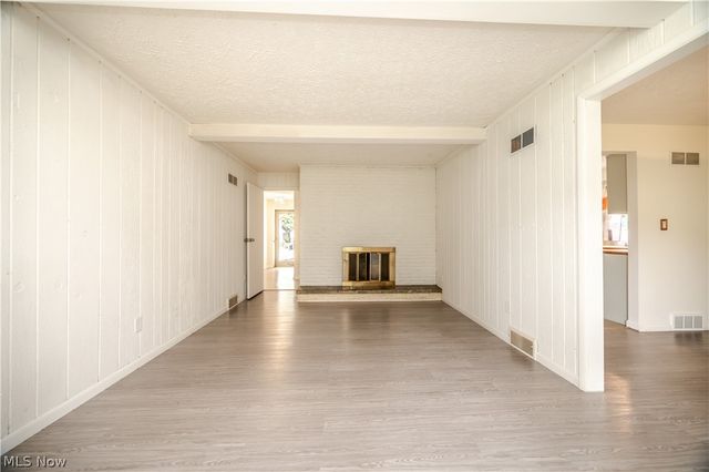 106 Stoney Creek Court, Boardman, OH 44512