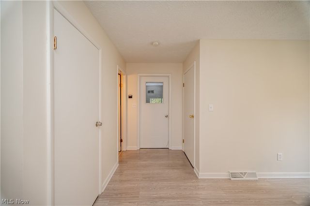 106 Stoney Creek Court, Boardman, OH 44512