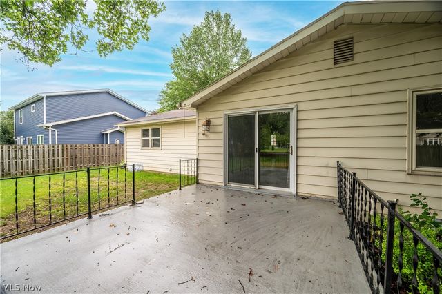 106 Stoney Creek Court, Boardman, OH 44512