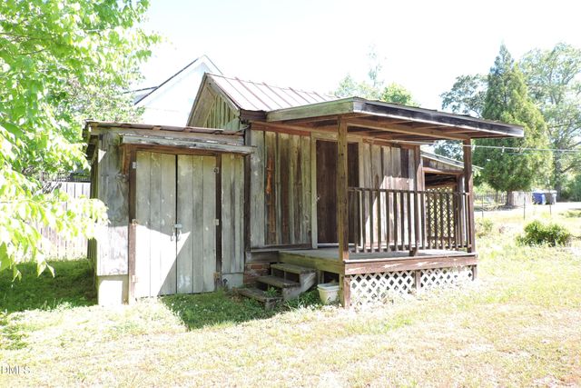 116 W West Hill Avenue S, Hillsborough, NC 27278