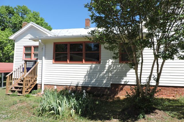 116 W West Hill Avenue S, Hillsborough, NC 27278