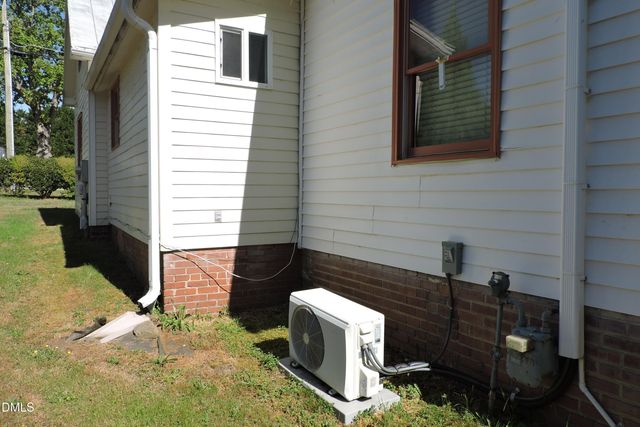 116 W West Hill Avenue S, Hillsborough, NC 27278