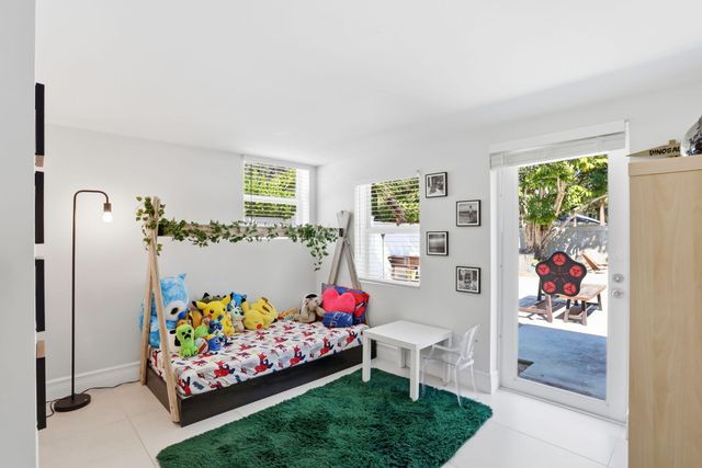 2522 Bessie Street, Delray Beach, FL 33444