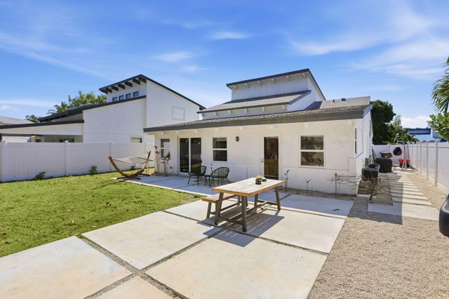 2522 Bessie Street, Delray Beach, FL 33444