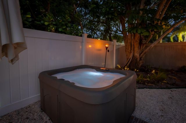 2522 Bessie Street, Delray Beach, FL 33444