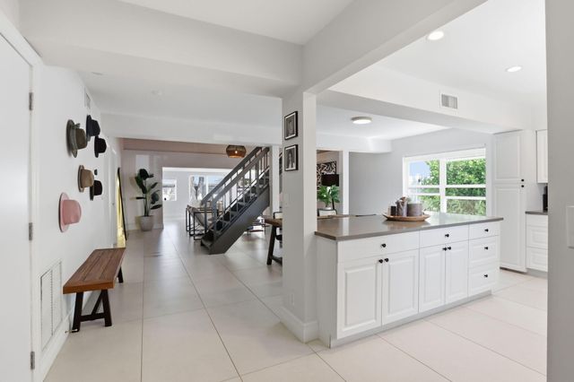 2522 Bessie Street, Delray Beach, FL 33444