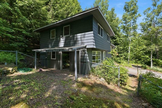 12 Ivy Lane, Plymouth, NH 03264