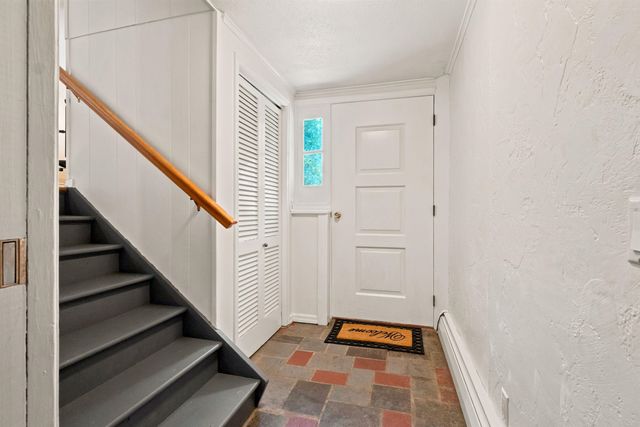 12 Ivy Lane, Plymouth, NH 03264