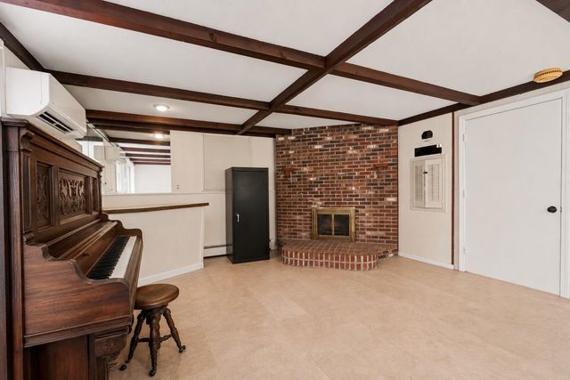 12 Ivy Lane, Plymouth, NH 03264