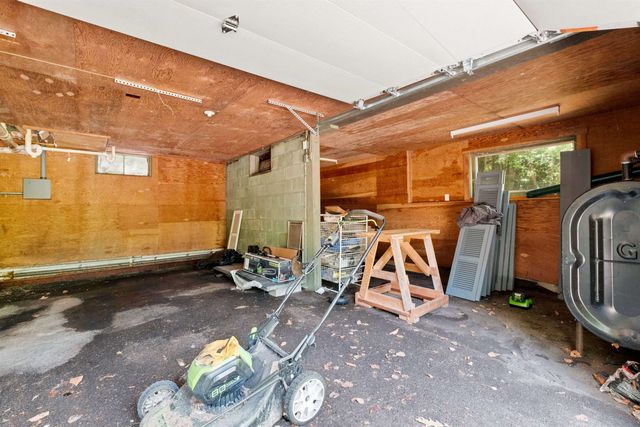 12 Ivy Lane, Plymouth, NH 03264