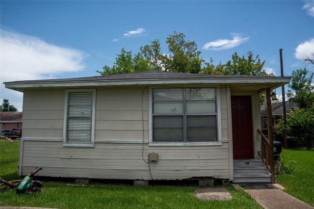 3929 Caplin Street, Houston, TX 77026