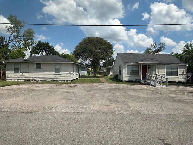 3929 Caplin Street, Houston, TX 77026