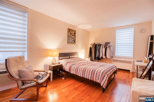2160 Center Avenue 4S, Fort Lee, NJ 07024