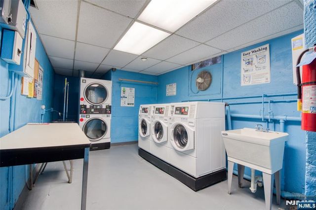2160 Center Avenue 4S, Fort Lee, NJ 07024