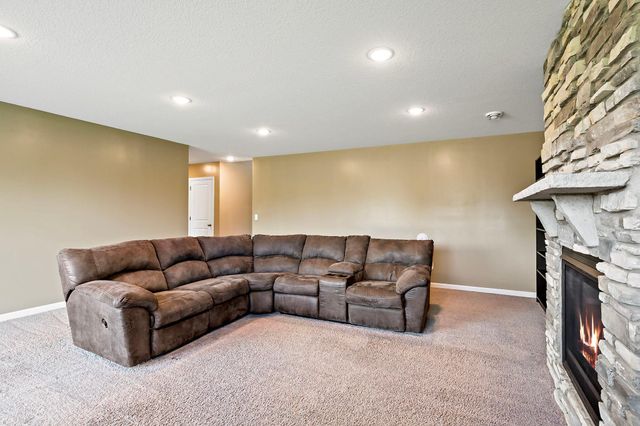 456 Bruce Larson Way, Somerset, WI 54025