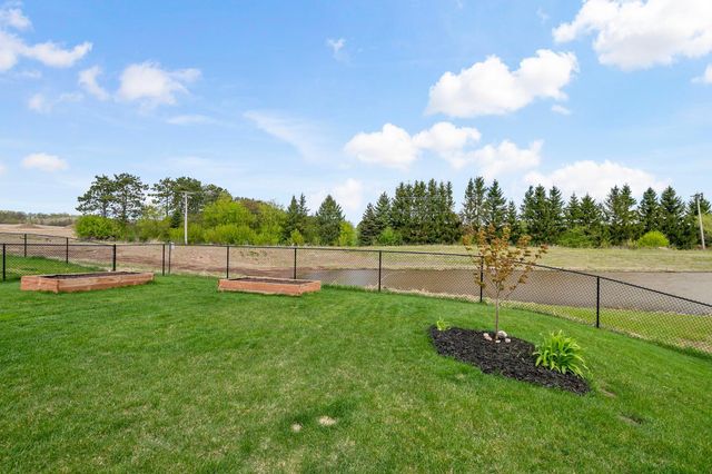 456 Bruce Larson Way, Somerset, WI 54025