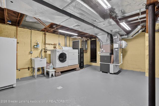 301 Cowley Avenue, East Lansing, MI 48823