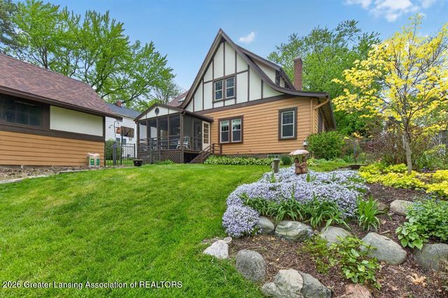 301 Cowley Avenue, East Lansing, MI 48823