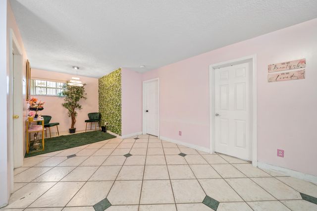 5720 Flagler Street, Hollywood, FL 33023