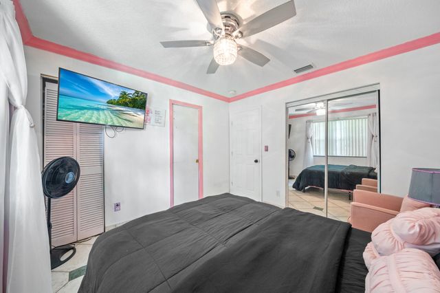 5720 Flagler Street, Hollywood, FL 33023