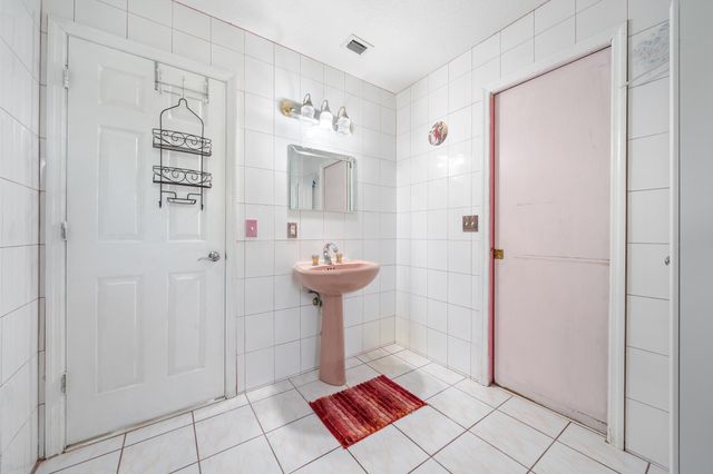 5720 Flagler Street, Hollywood, FL 33023