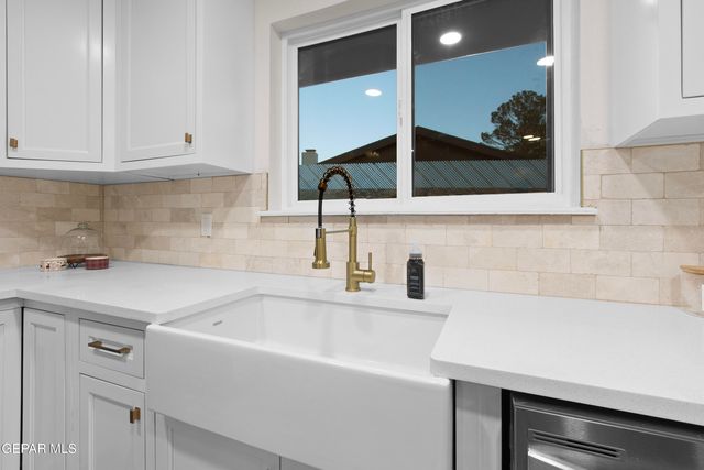 1508 Randy Wolff Place, El Paso, TX 79935