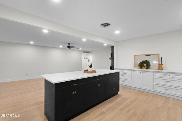 1508 Randy Wolff Place, El Paso, TX 79935