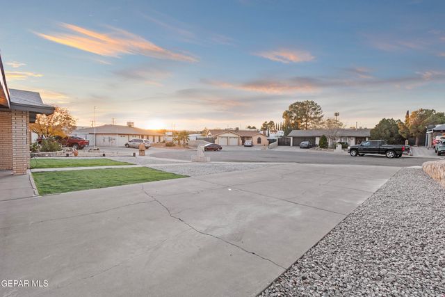 1508 Randy Wolff Place, El Paso, TX 79935