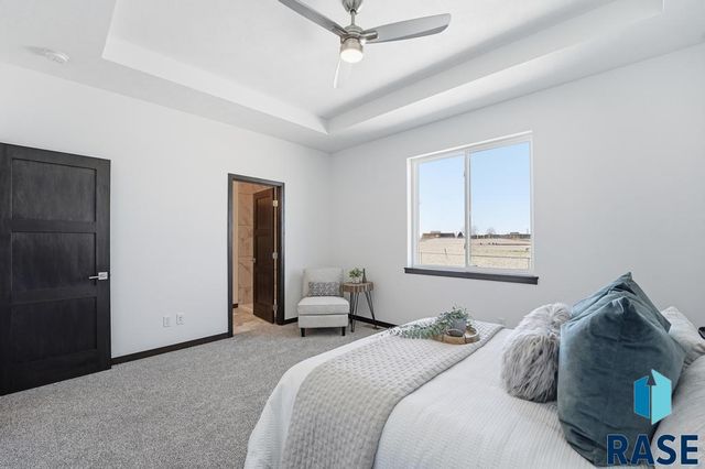 213 Plainside Ave Avenue, Harrisburg, SD 57032