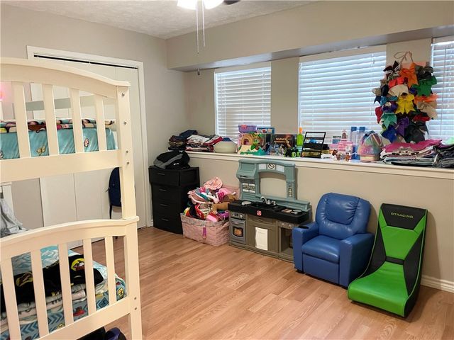 1128 Adeline Street St, Sinton, TX 78387