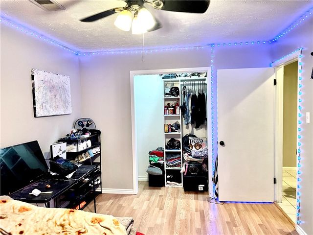 1128 Adeline Street St, Sinton, TX 78387
