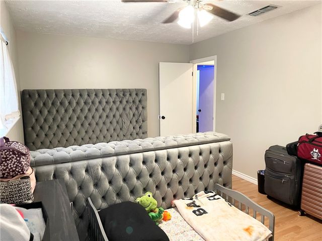 1128 Adeline Street St, Sinton, TX 78387
