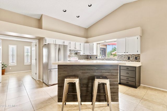 19048 N 6TH Drive, Phoenix, AZ 85027