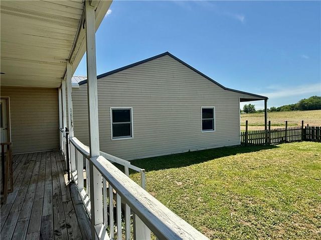 12356 Elkhorn Road, Rayville, MO 64084